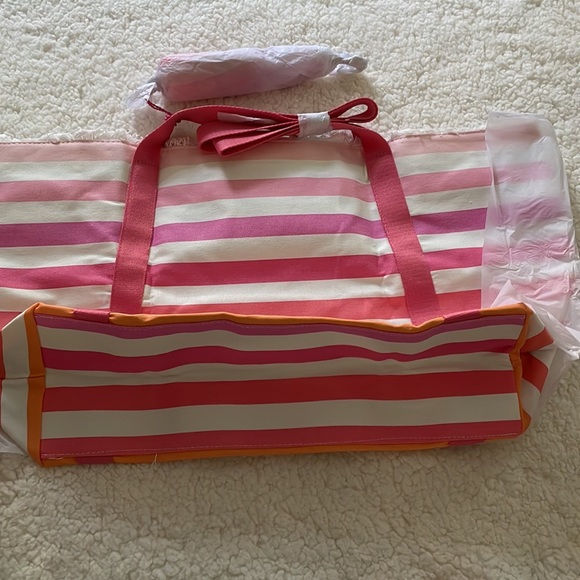 New Victoria Secret tote bag NWT - Picture 6 of 8